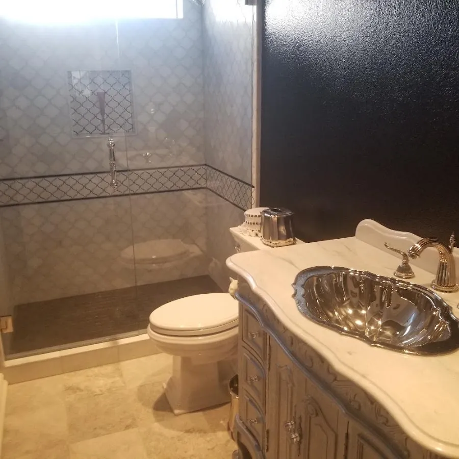 Professional plumbing work and bathroom remodeling in La Marque